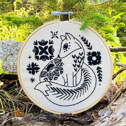 Folk Fox Embroidery PDF Download - English and French