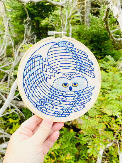 Snowy Owl Complete Embroidery Kit